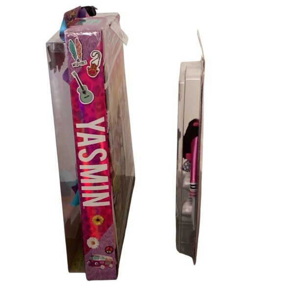 Bratz Doll Set Includes Yasmin Music Festival Vibes & Fashion Pack Accessories - Picture 7 of 10